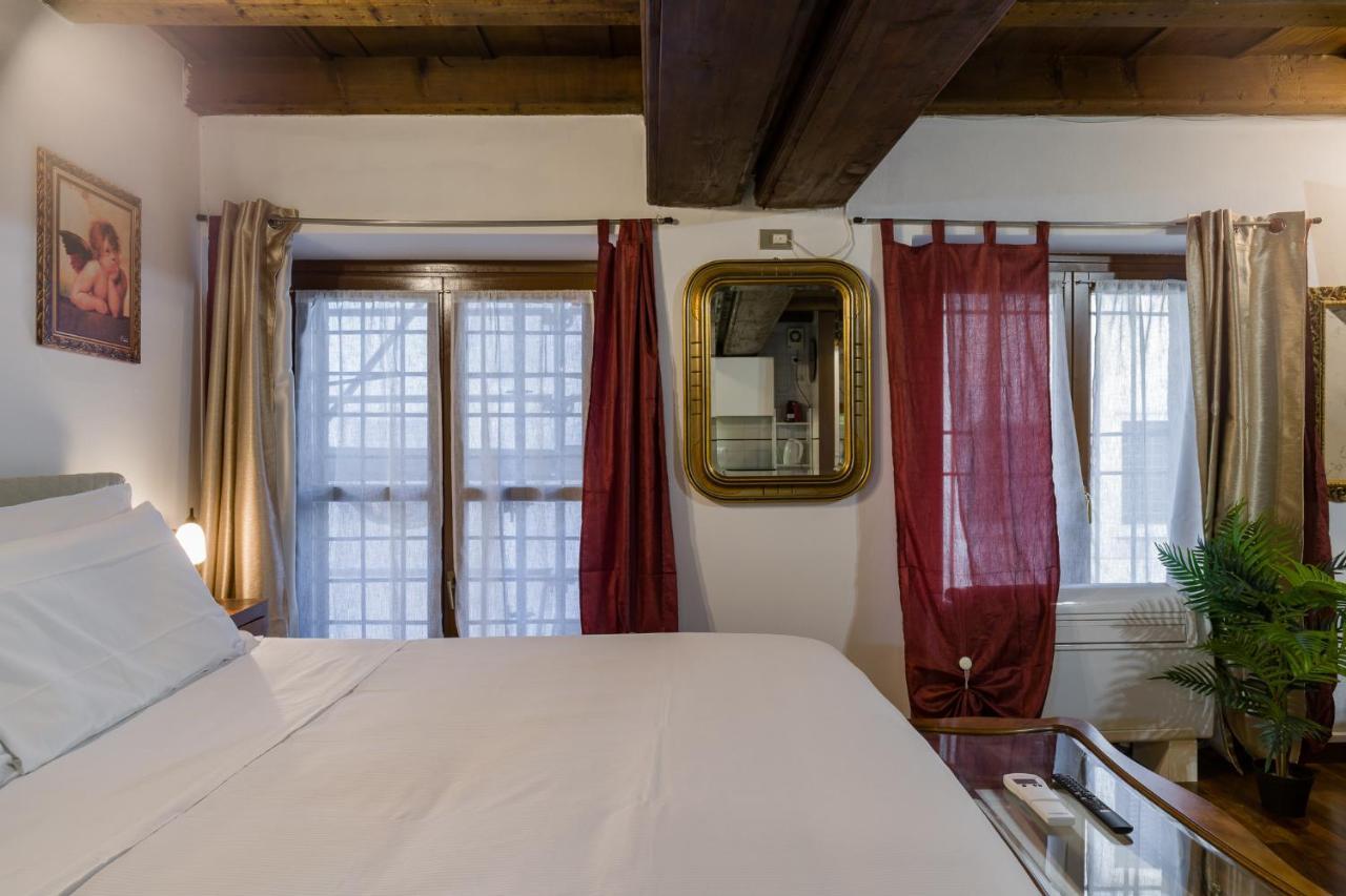 Leoncin D'Oro Apartment Verona Exterior foto
