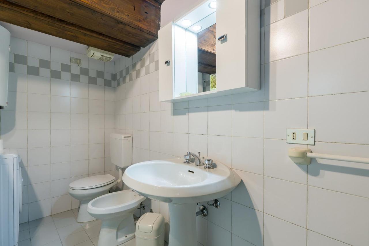 Leoncin D'Oro Apartment Verona Exterior foto